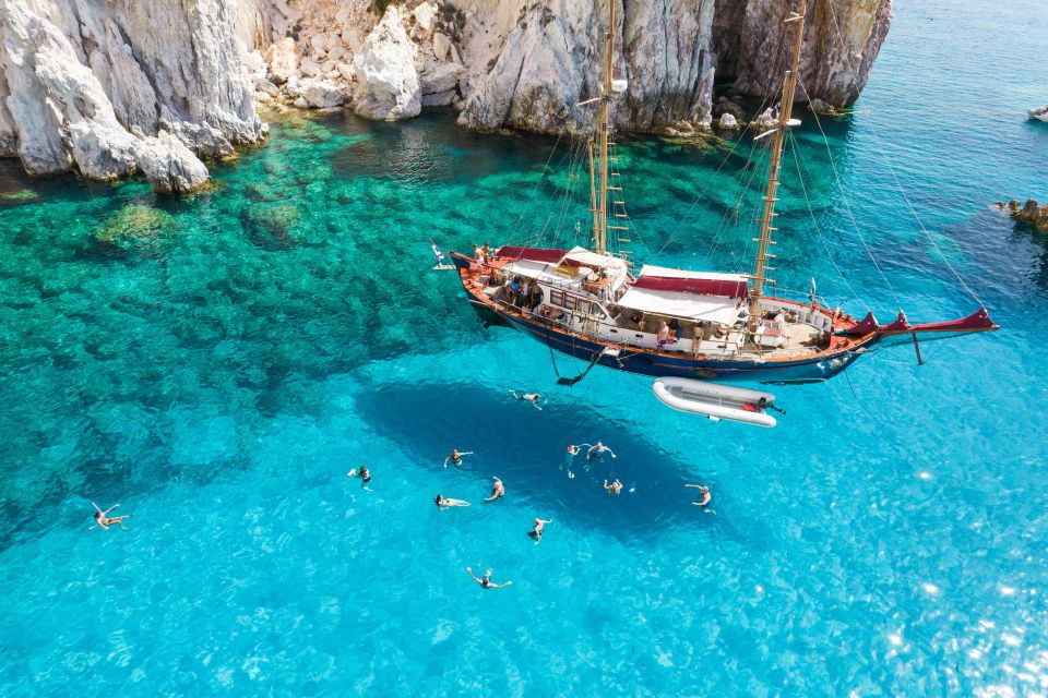 Traditional Boat Cruise to Glaronisia, Sarakiniko, Sykia Cave & Kleftiko