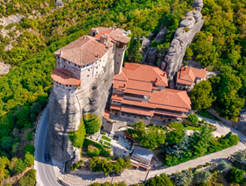 From Thessaloniki: Private Road Trip to Meteora & Kalambaka