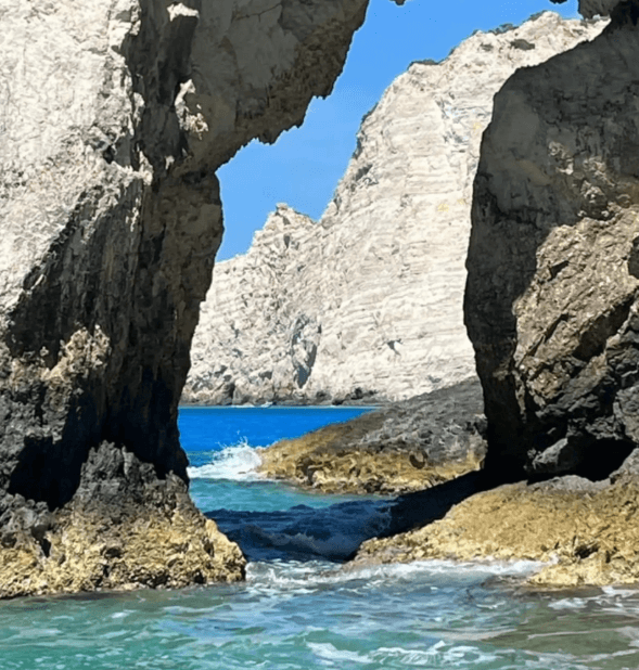 Shipwreck Beach & Blue Caves Land and Sea Tour
